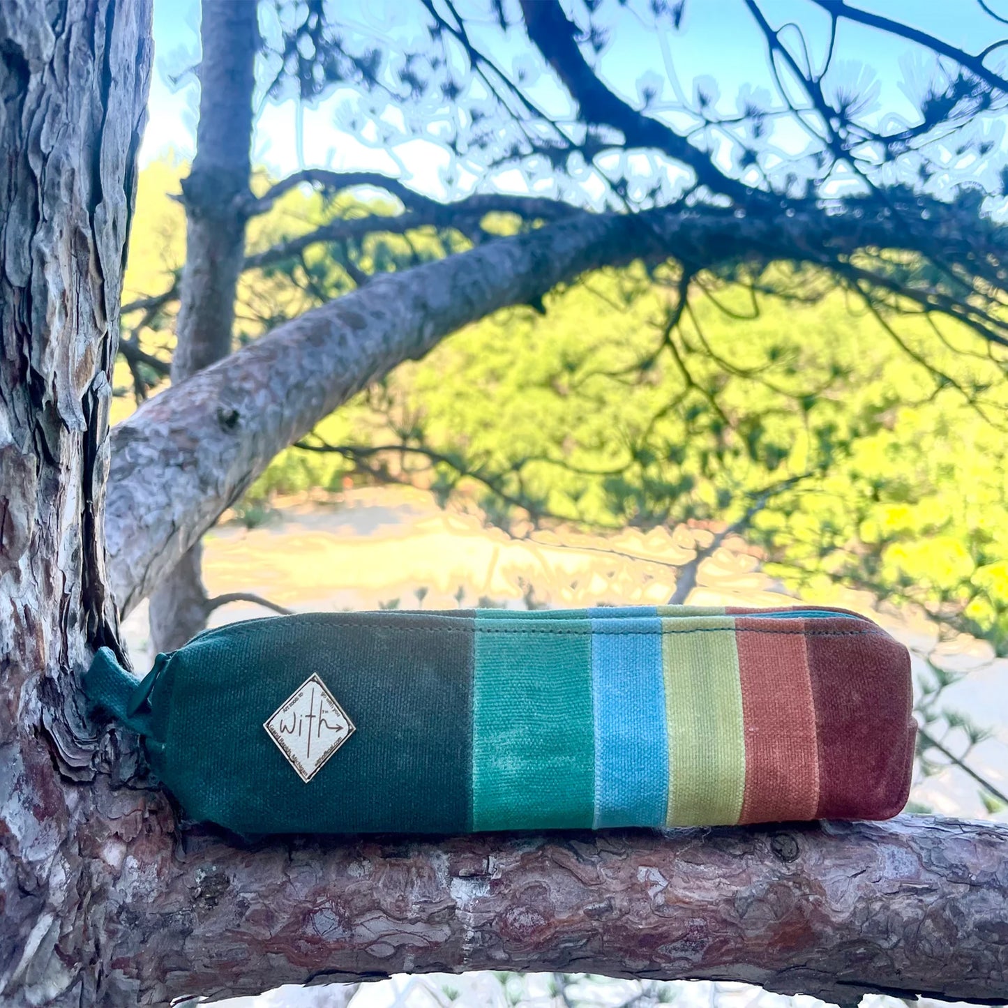 PRE-ORDER: 72 Lead Deluxe Colored Pencil Drawing Set by With