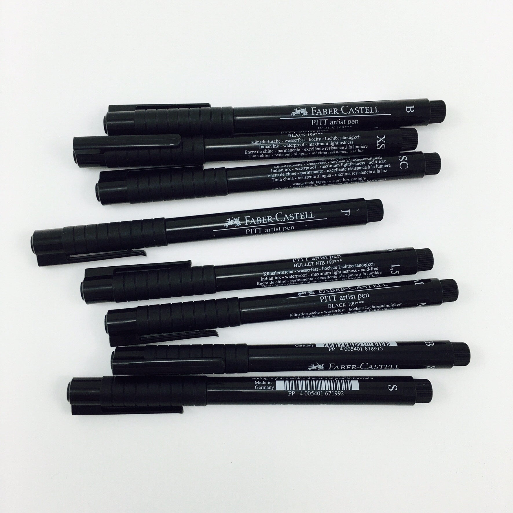 Faber-Castell PITT Artist Pens - Encre noire en plumes assorties – K. A.  Artist Shop