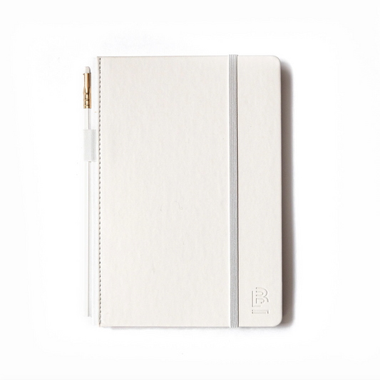 Blackwing Pearl Travel Notebook with Pearl Pencil - Blank / 5.8 x 8.25 inches (new size) by Blackwing - K. A. Artist Shop